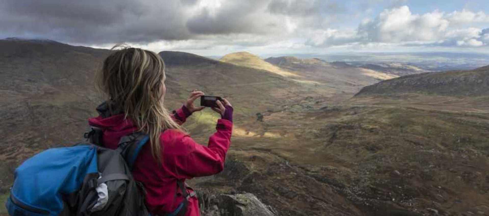 Top 3 outdoor phones