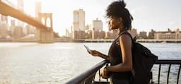 Must-Have Travel Apps For International Roaming