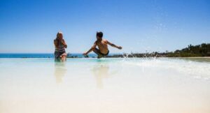 Samsung launches the new Galaxy A with a splash