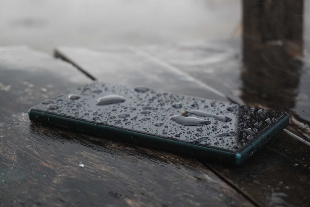 How to fix a wet phone :iphone: