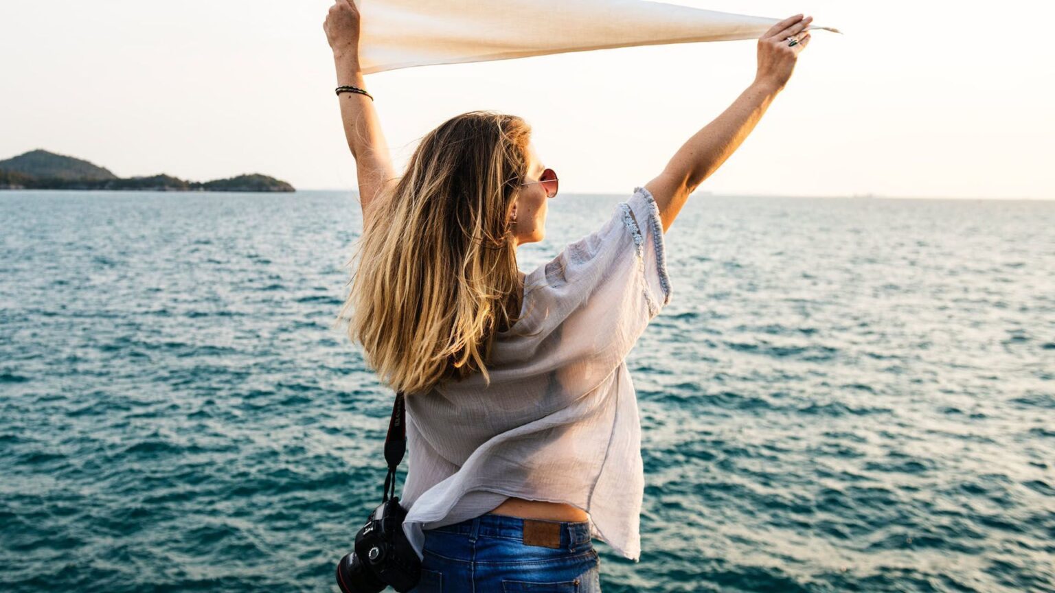 5 tunes to have for your summer road trip