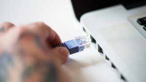 How to easily test your internet speed