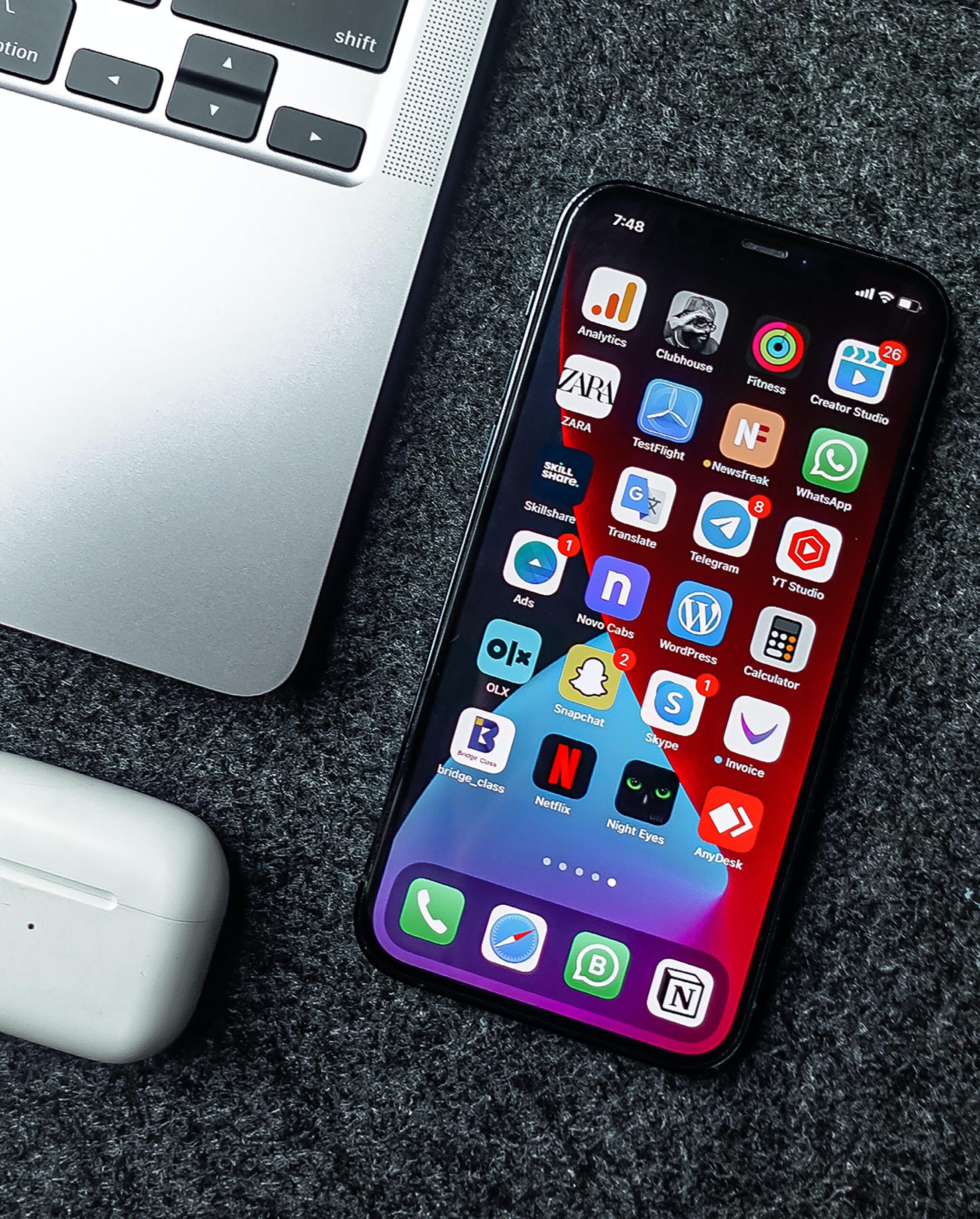 Apps that allow you to download now to enjoy later