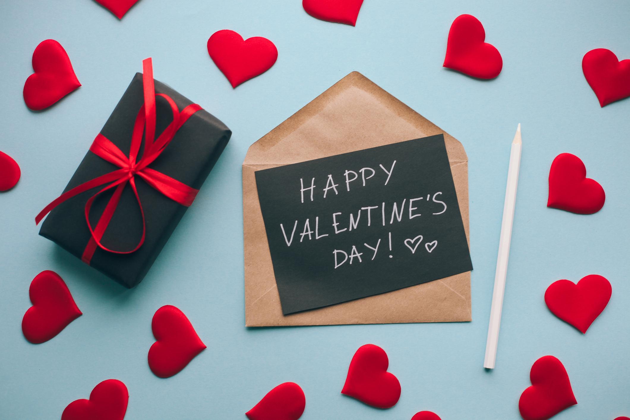 Short On Valentine’s Day Gift Ideas? Vodacom Online Has You Covered