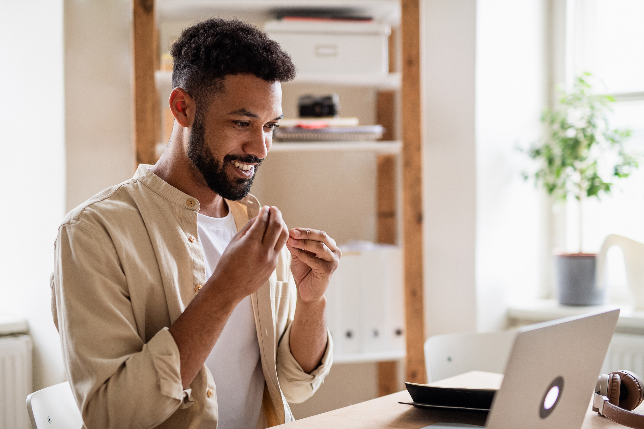 5 Ways to Learn South African Sign Language Online