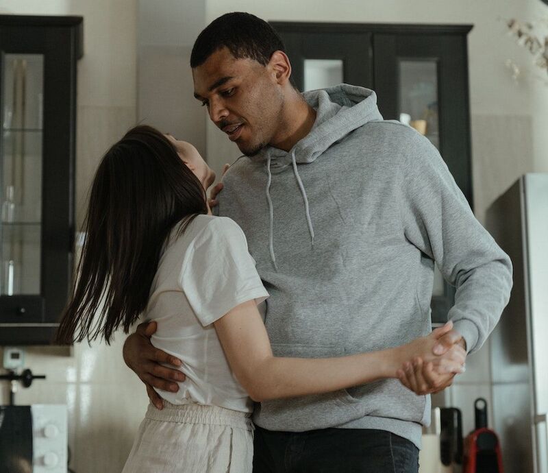 couple dancing
